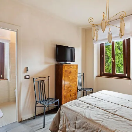 Feriehus Appealing Holiday In With Garden Saturnia